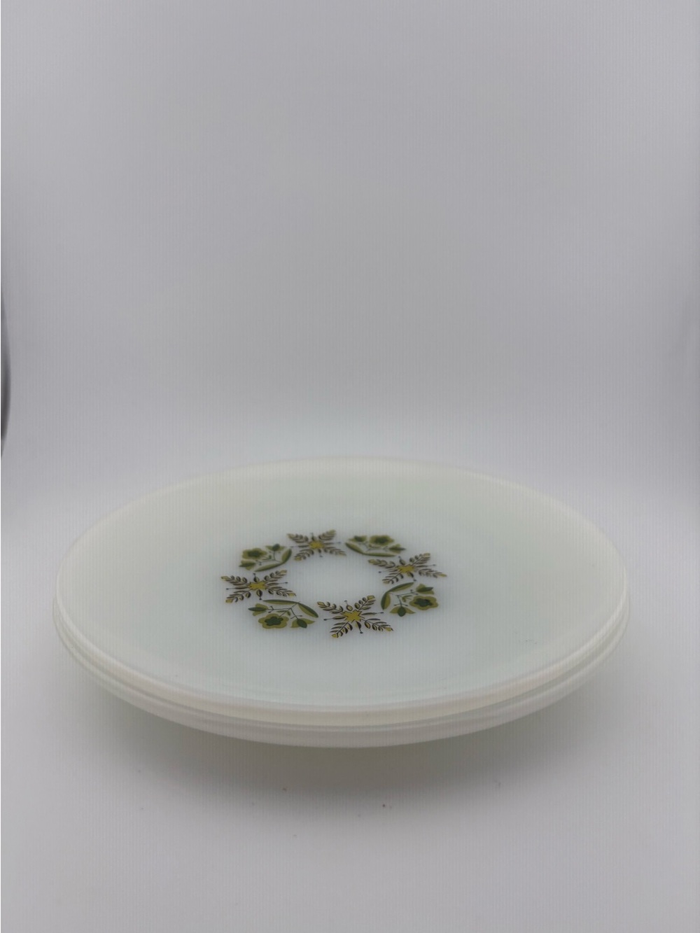 Anchor Hocking Suburbia Plates 7.5” - set of 2